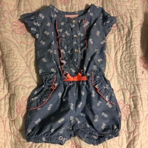 Jumpsuit for a baby girl!
